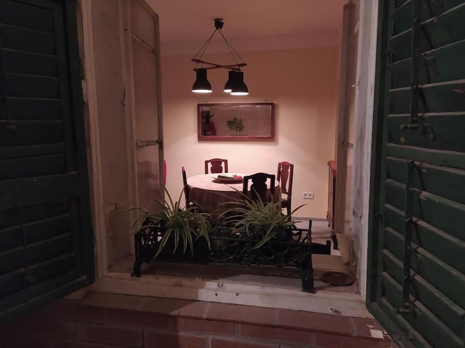 בודפשט Vintage Studio Apartment, Garden And Free Parking מראה חיצוני תמונה